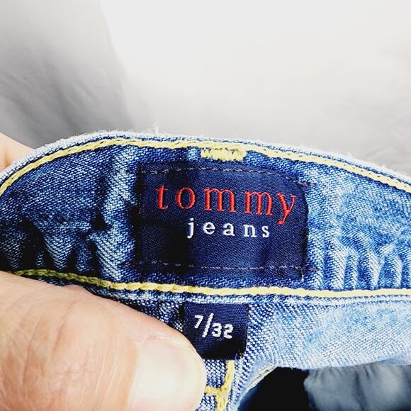 Vintage Tommy Hilfiger 90's Button Fly Women's Denim Blue Jeans 7/ 32 - Picture 4 of 10